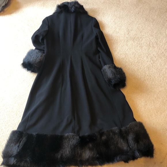 Tracy Reese Classic Black Beads Fur wool long coat. Size 4 , excellent condition - Picture 2 of 9